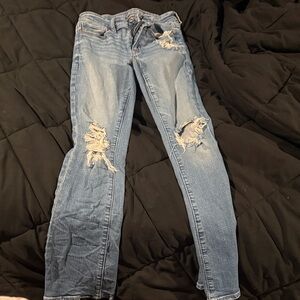 American Eagle Outfitters Light Blue Distressed Skinny Jeans